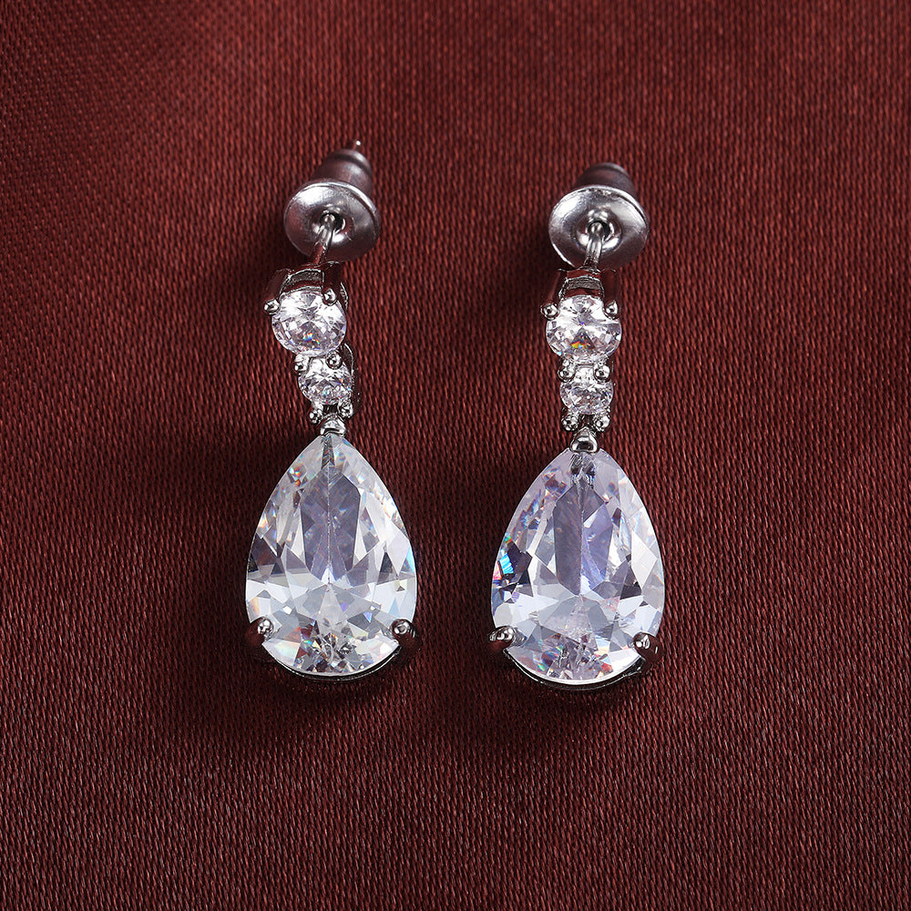 Niva Zia purple Teardrop Crystal Earrings