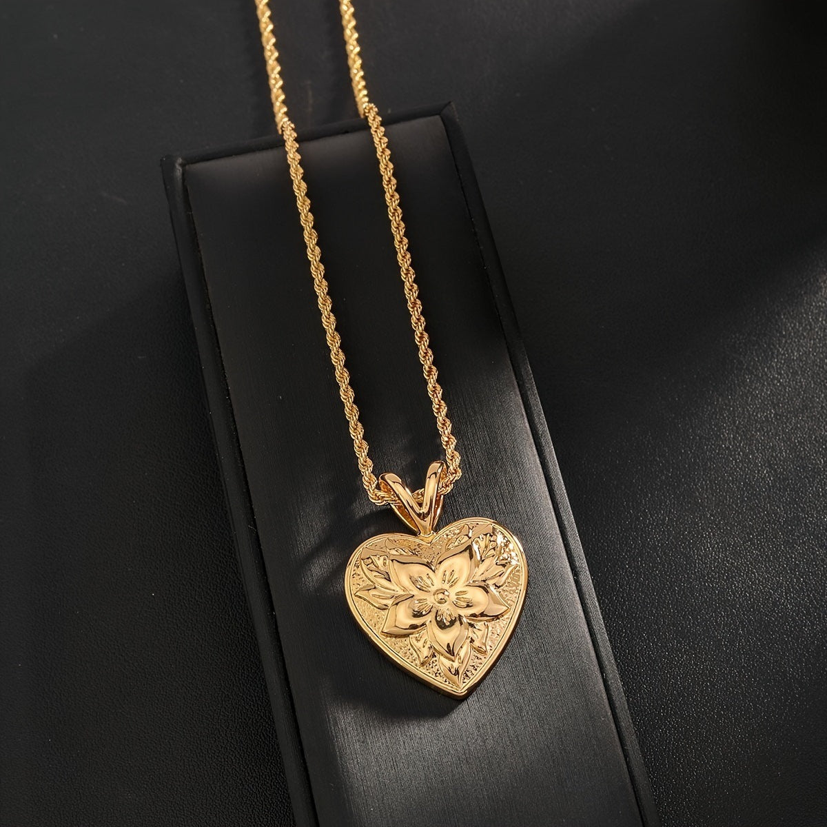Niva Zia Discount Today Hawaiian Style Plumeria Pattern Heart Twisted Chain Necklace
